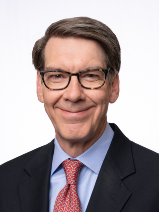 leadership headshot - Benjamin Scott